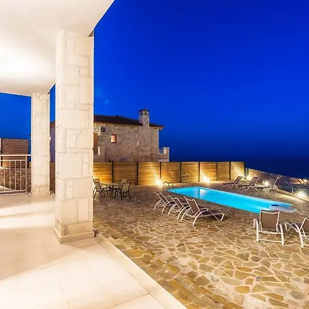 Villa Orient Deluxe Volimes