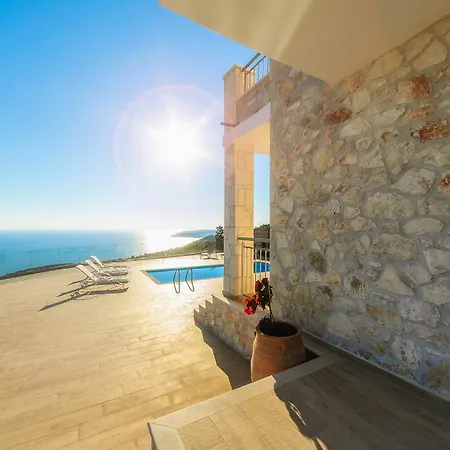 Orient Deluxe Villa Volimes