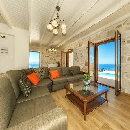 Orient Deluxe Elatia (Zakynthos)